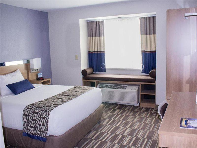 Microtel Inn & Suites By Wyndham - Penn Yan Bagian luar foto