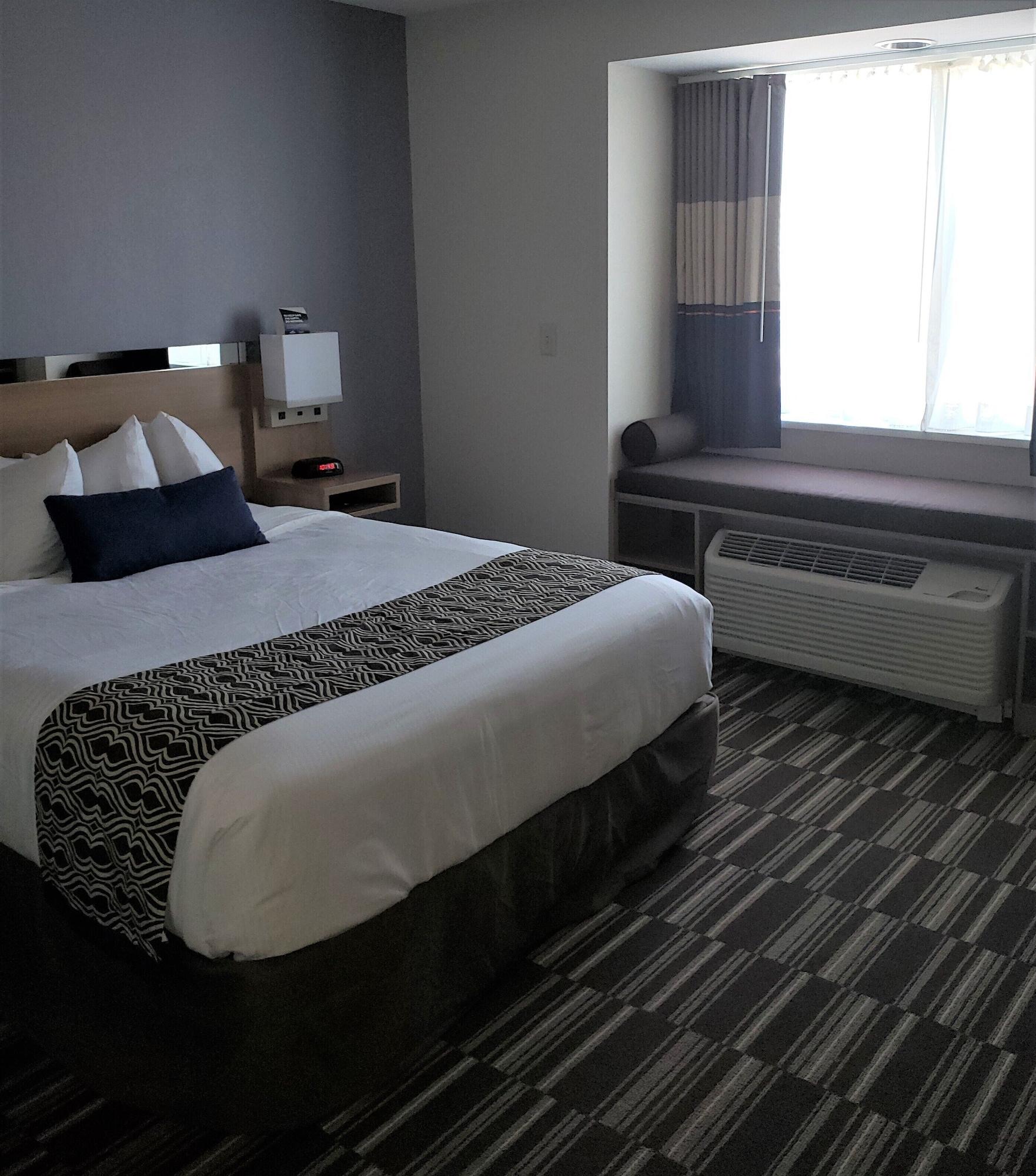 Microtel Inn & Suites By Wyndham - Penn Yan Bagian luar foto