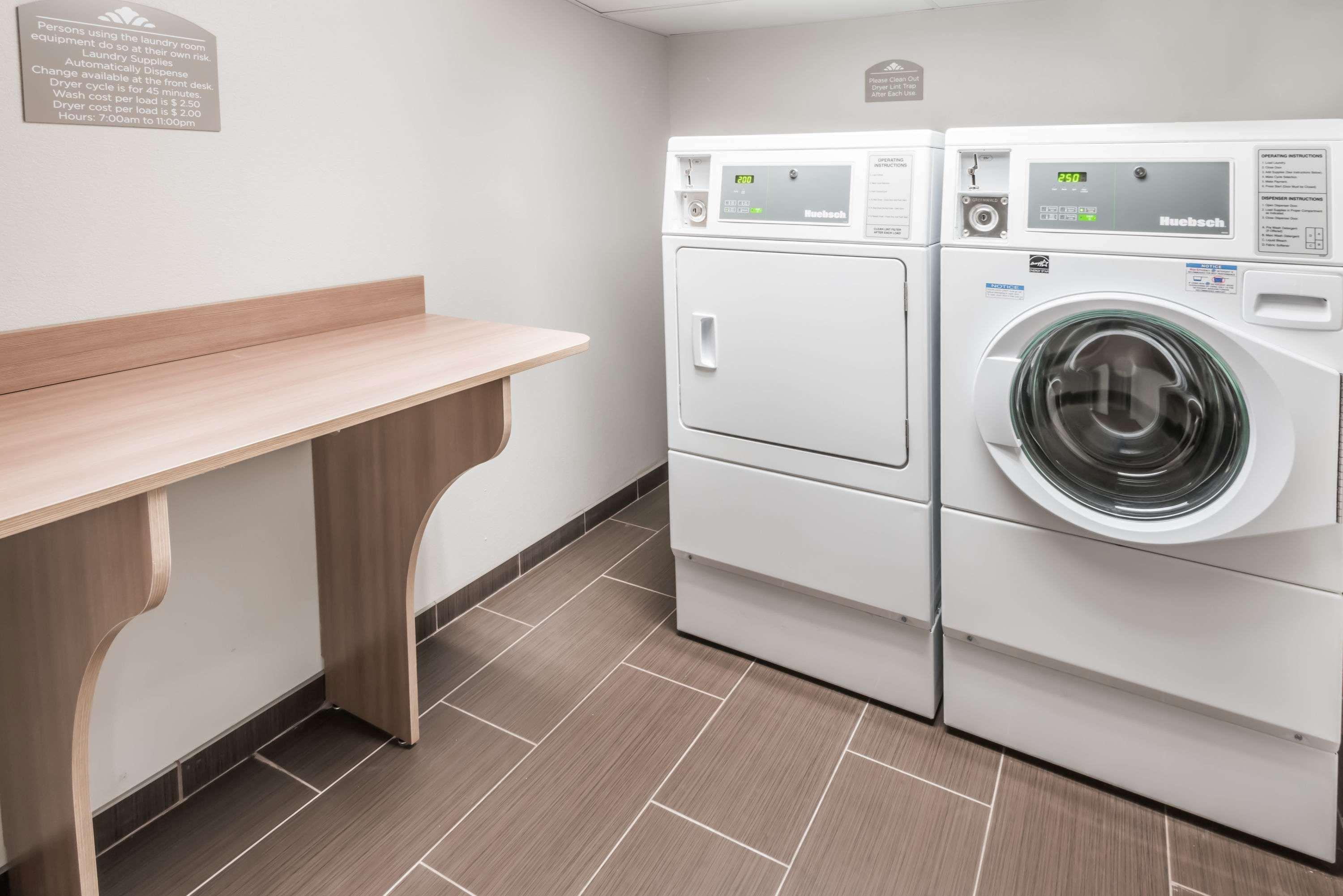 Microtel Inn & Suites By Wyndham - Penn Yan Bagian luar foto