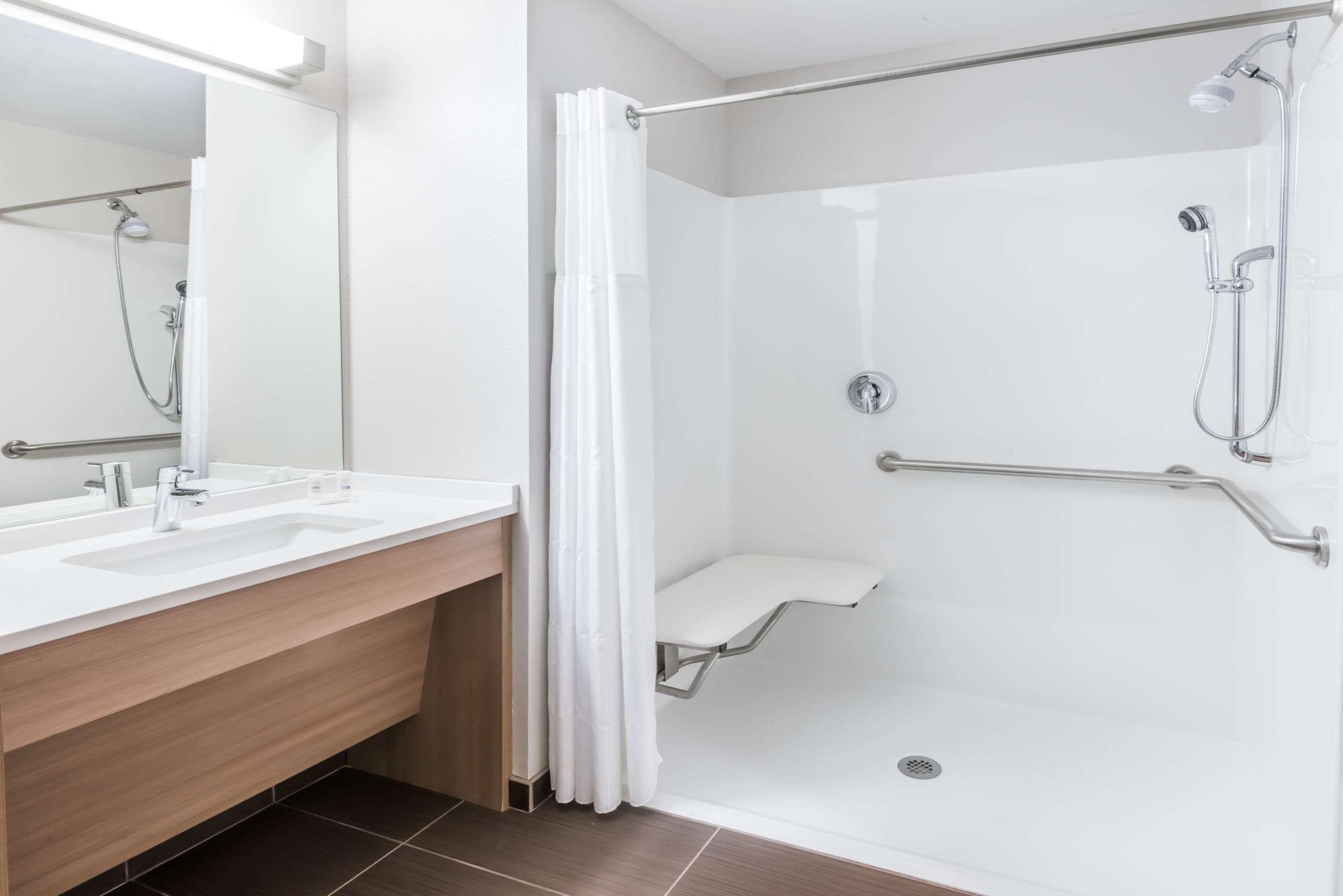 Microtel Inn & Suites By Wyndham - Penn Yan Bagian luar foto