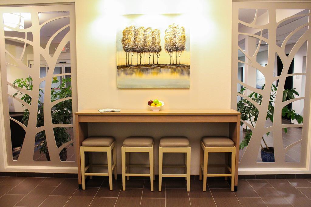 Microtel Inn & Suites By Wyndham - Penn Yan Bagian luar foto