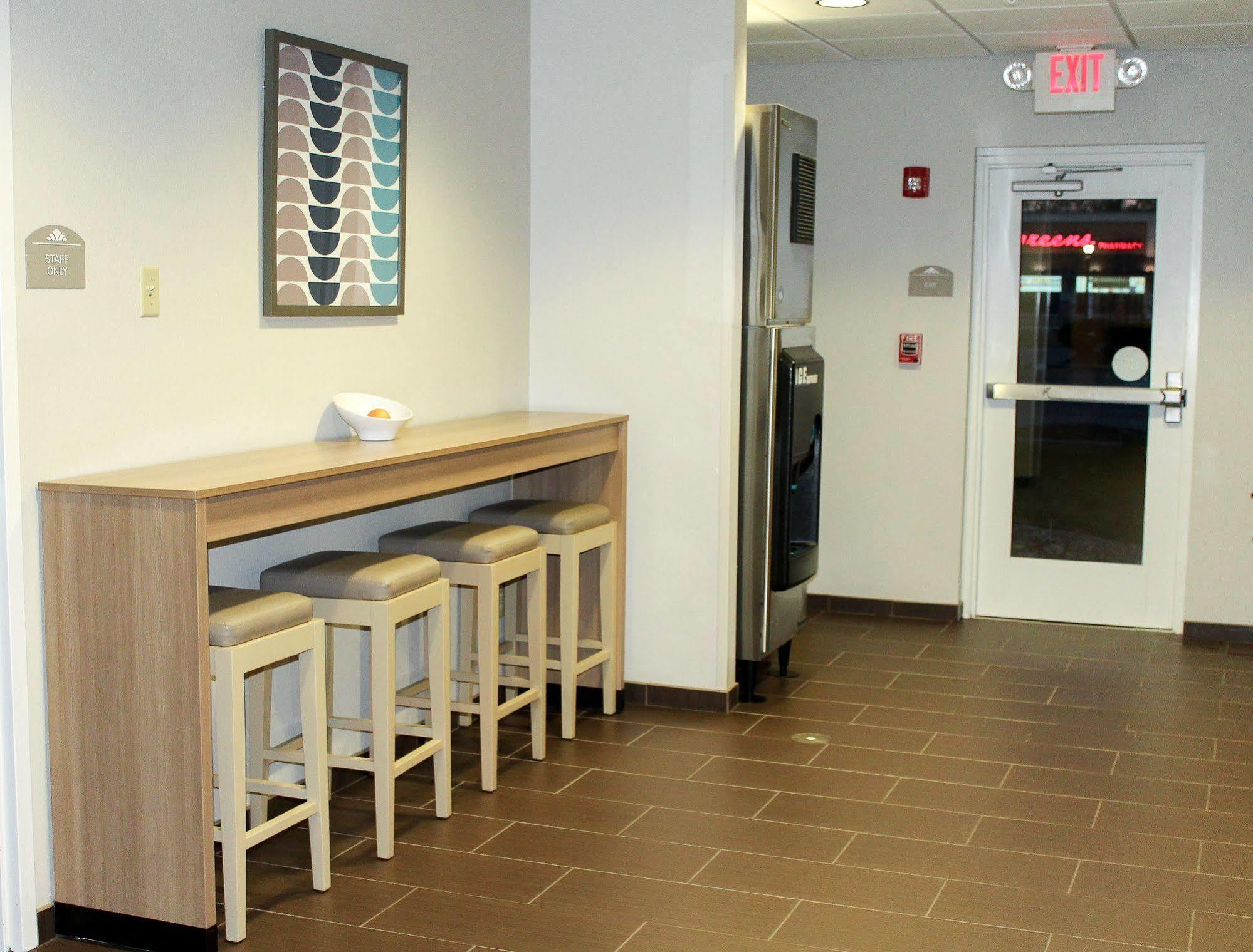 Microtel Inn & Suites By Wyndham - Penn Yan Bagian luar foto