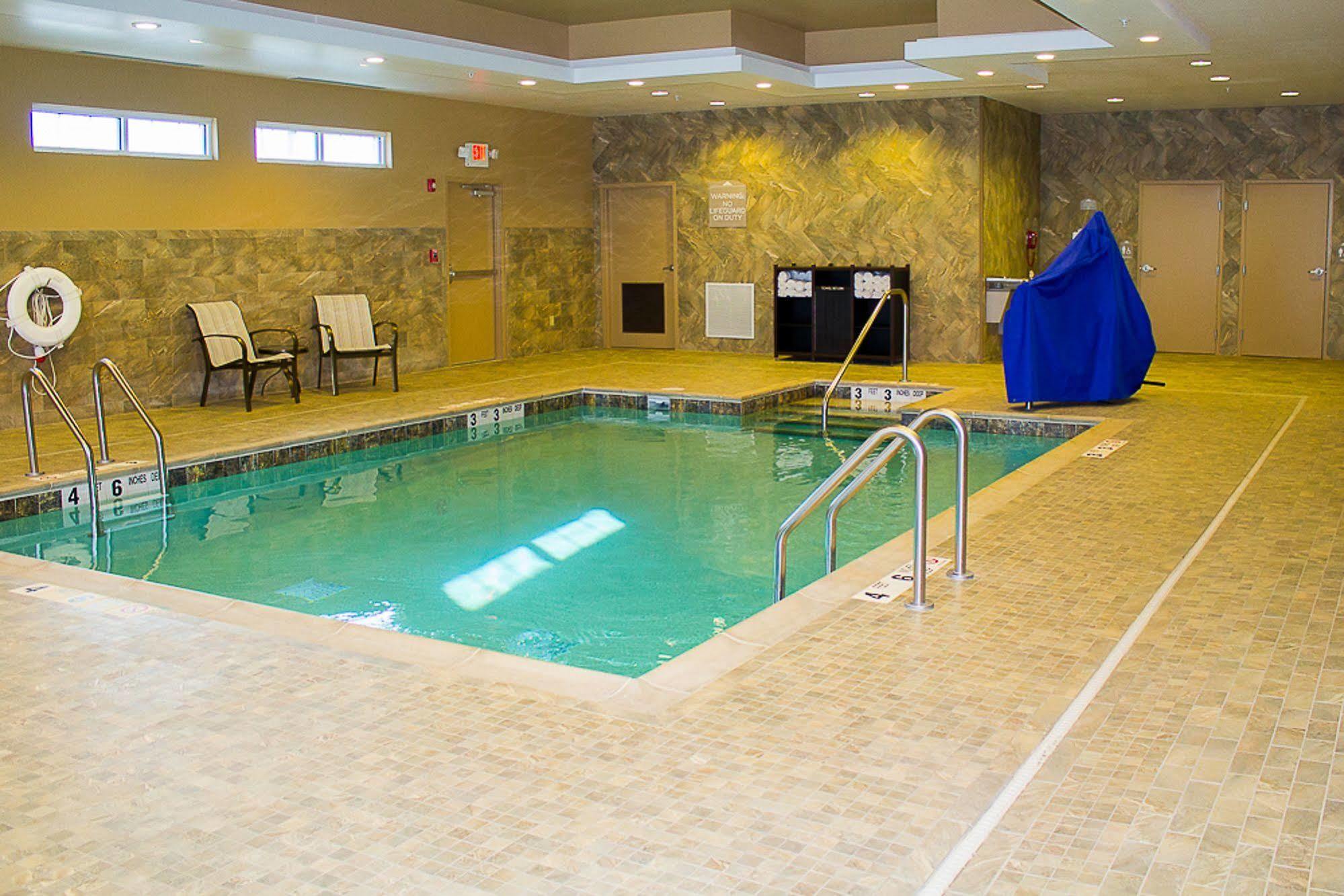 Microtel Inn & Suites By Wyndham - Penn Yan Bagian luar foto