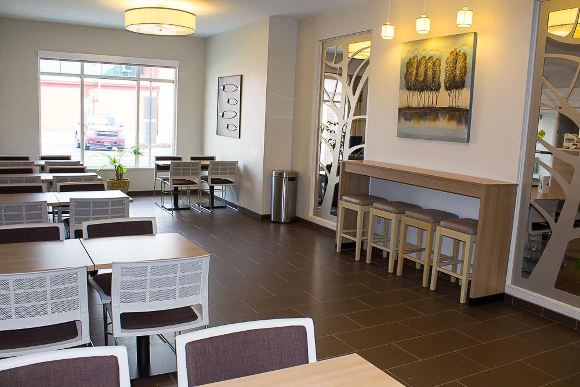 Microtel Inn & Suites By Wyndham - Penn Yan Bagian luar foto
