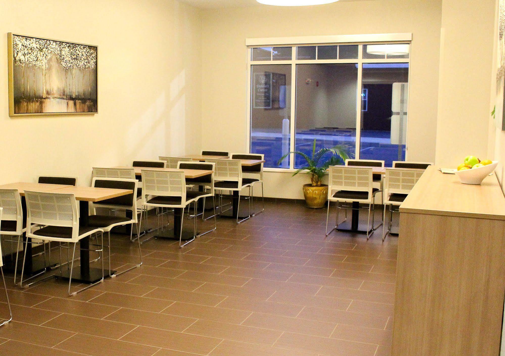 Microtel Inn & Suites By Wyndham - Penn Yan Bagian luar foto
